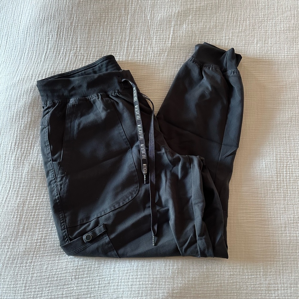 Med Couture Women’s Pewter Scrubs